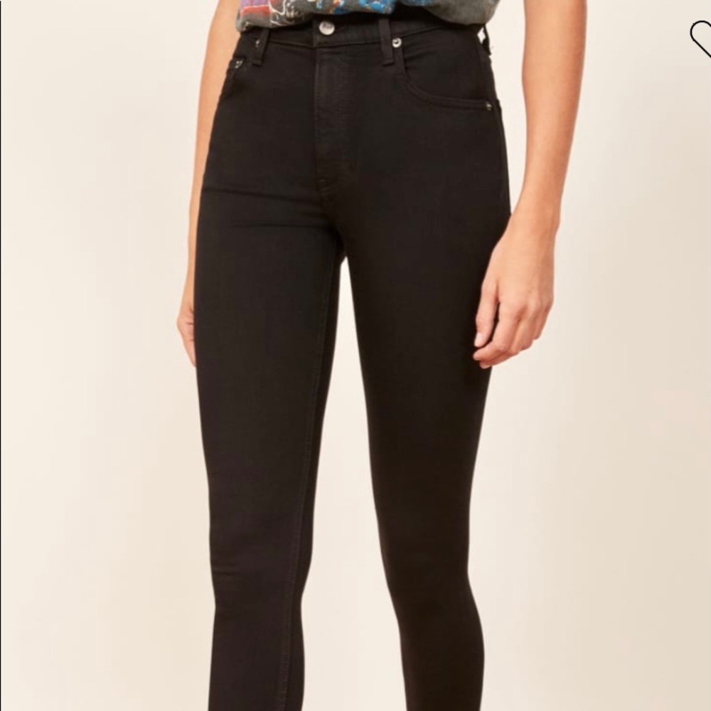 Reformation tall and skinny Jean Size23